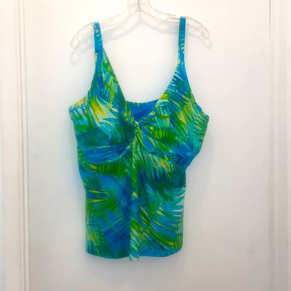 Sunset tropical swim too with built in wired bra blue and green size 22W